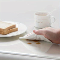 Przezroczysta mata stołowa z PVC – wodoodporna i olejoodporna