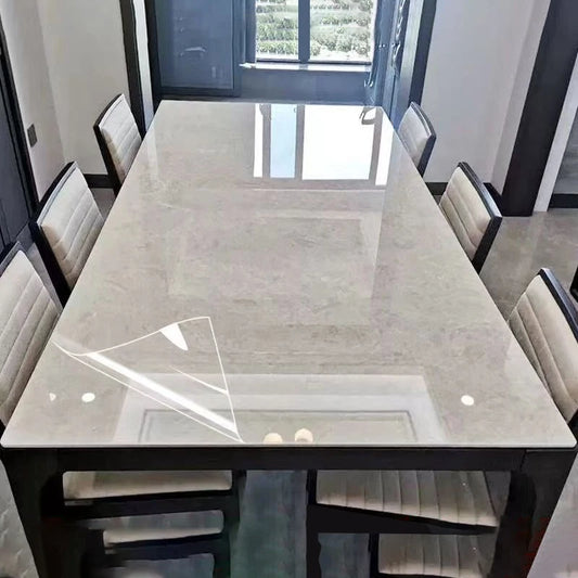 Przezroczysta mata stołowa z PVC – wodoodporna i olejoodporna